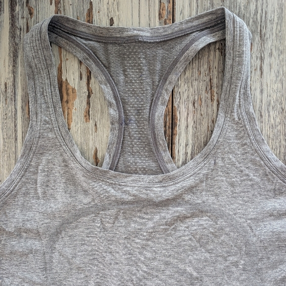 Lululemon Swiftly Tech Cropped Racerback Tank Top 2.0 Gray Women's 10 - Picture 4 of 7